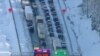 Ratusan Pengendara Mobil Terjebak Salju di Dekat Washington DC