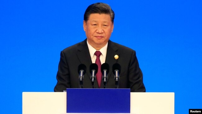 Chủ tịch Trung Quốc Tập Cận Bình được cho là người đứng sau dự án xây dựng “trung tâm trí tuệ nhân tạo đầu tiên trên trái đất” dưới đáy Biển Đông.