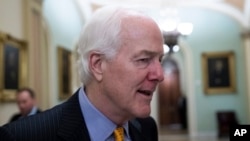 ARSIP - Orang nomor dua di Faksi Republik di Senat, Sen. John Cornyn, R-Texas, berbicara kepada para jurnalis di Capitol Hill, Kamis, 11 Oktober 2018 di Washington (foto: AP Photo/Alex Brandon)