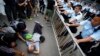Bắc Kinh cảnh cáo người biểu tình Hong Kong