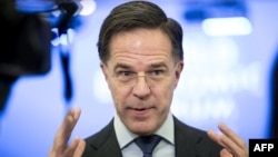 El Secretario General de la OTAN, Mark Rutte, se dirige a los medios durante una entrevista televisiva como parte de la reunión anual del Foro Económico Mundial (WEF) en Davos el 23 de enero de 2025.