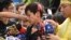 何韻詩在日前出席“929台港大遊行：撐港反極權”遊行前接受媒體採訪時，遭到台灣統派人士潑灑紅漆。