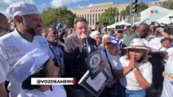 El Récord Guinness de la pupusa más grande del mundo se alcanzó en Washington DC