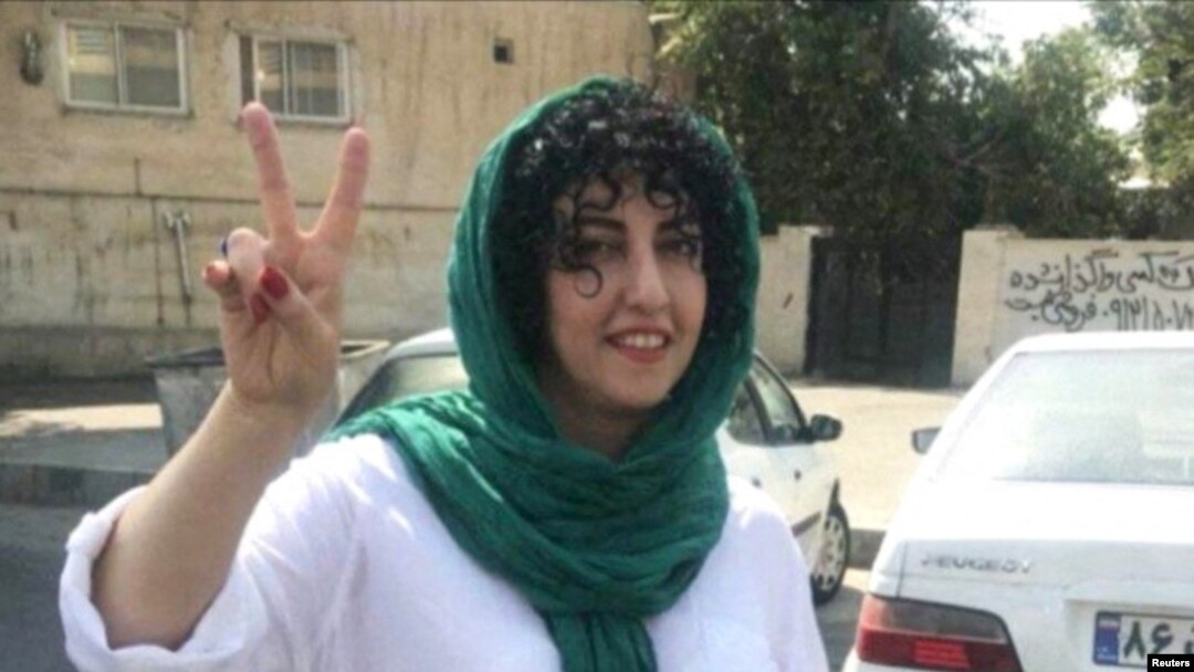 Aktivis Iran Narges Mohammadi. (Foto: Narges Mohammadi's family/WANA (West Asia News Agency)/Handout via Reuters)