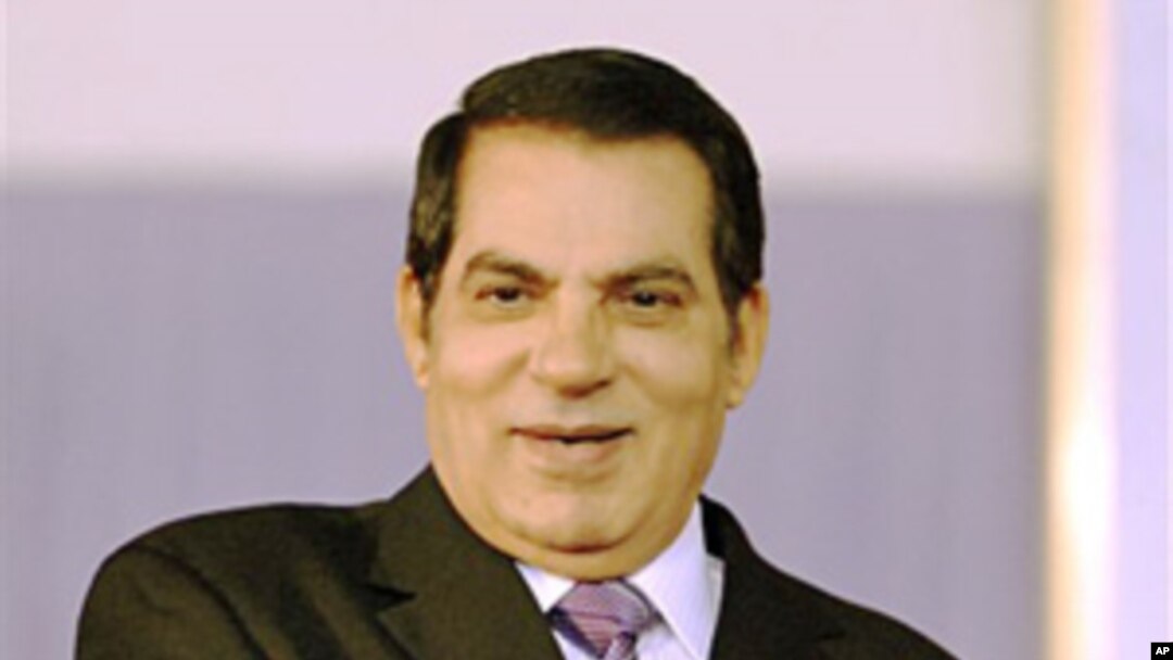 Tunisia's President Zine El Abidine Ben Ali (2008 file photo)