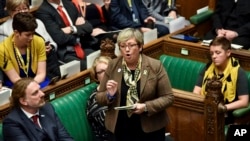 Lawmaker of SNP (Scottish National Party) Joanna Cherry speaks during the Brexit debate inside the House of Commons parliament in London, Oct. 19, 2019. 
