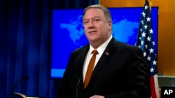 Le secrétaire d'Etat Mike Pompeo a également annoncé que tous les diplomates américains avaient maintenant quitté le Venezuela.