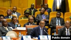 Perezida w'u Rwanda Paul Kagame mu nama y'abakuru b'ibihugu ba EAC igira 20