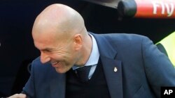 Zinédine Zidane, entraîneur du Real au stade Santiago Bernabeu de Madrid, Espagne, le 23 décembre 2017,