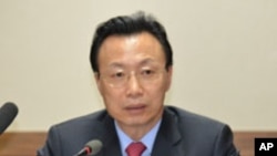 ROK Unification Ministry vice minister Kim Chun-sig, speaking to correspondents