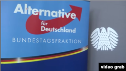 Alternative für Deutschland (AfD) atau partai Alternatif untuk Jerman memperoleh 12,6 persen suara dalam pemilihan umum tahun ini. (Foto: VOA/videograb)