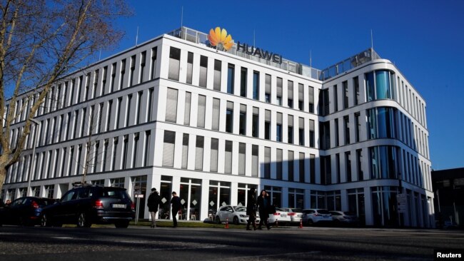 Çin telekomünikasyon devi Huawei'nin Almanya'daki merkez binası, Düsseldorf kentinde bulunuyor.