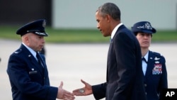 Prezida wa Amerika, Barack Obama ashitse mu Bwongereza mu nama y'ishirahamwe O-T-A-N