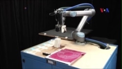 'Mẹ' robot tự tạo 'con' riêng