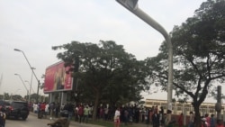 Generais angolanos na reforma ameaçam manifestar-se -2:39