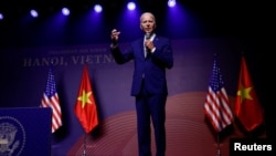 Президент США Джо Байден під час пресконференція у Ханої, 10 вересня 2023. REUTERS/Evelyn Hockstein