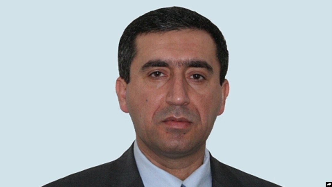 سه‌لیم سپـینداری