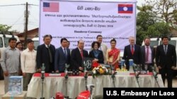 Handover ceremony Laos