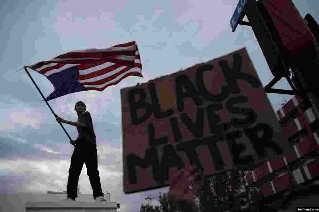 Protesters rally inn Las Vegas, Nevada, May 30, 202, over the death of George Floyd, a black man who was in police custody in Minneapolis.