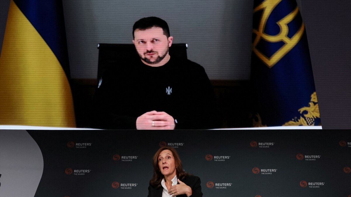 Зеленский: рекомендация ЕС начать переговоры о вступлении Украины в ЕС – исторический шаг