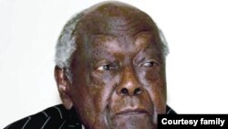 Charles Mugane Njonjo, aliyekuwa Mwanasheria Mkuu wa kwanza wa Kenya aliyeaga dunia Jumapili tarehe 2 mwazi Januari, 2022.