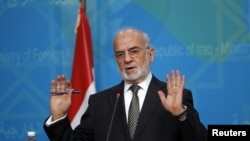 Menteri Luar Negeri Irak Ibrahim al-Jaafari dalam konferensi pers di Baghdad. (Foto: Dok)