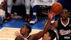 Los New York Knicks junto a su estrella, Jeremy Lin, ya ganaron siete partidos consecutivos.
