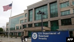 Gedung Departemen Keamanan Dalam Negeri AS dan kantor Layanan Imigrasi dan Kewarganegaraan di Washington DC, 3 Maret 2020.