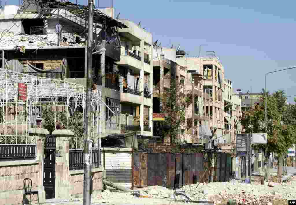 Damaged buildings in the northern city of Aleppo following months of clashes and battles between Syrian rebels and government forces, September 28, 2012.
