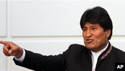 El presidente de Bolivia, Evo Morales, anunció una investigación interna para definir responsabilidades sobre el incidente diplomático con Brasil.