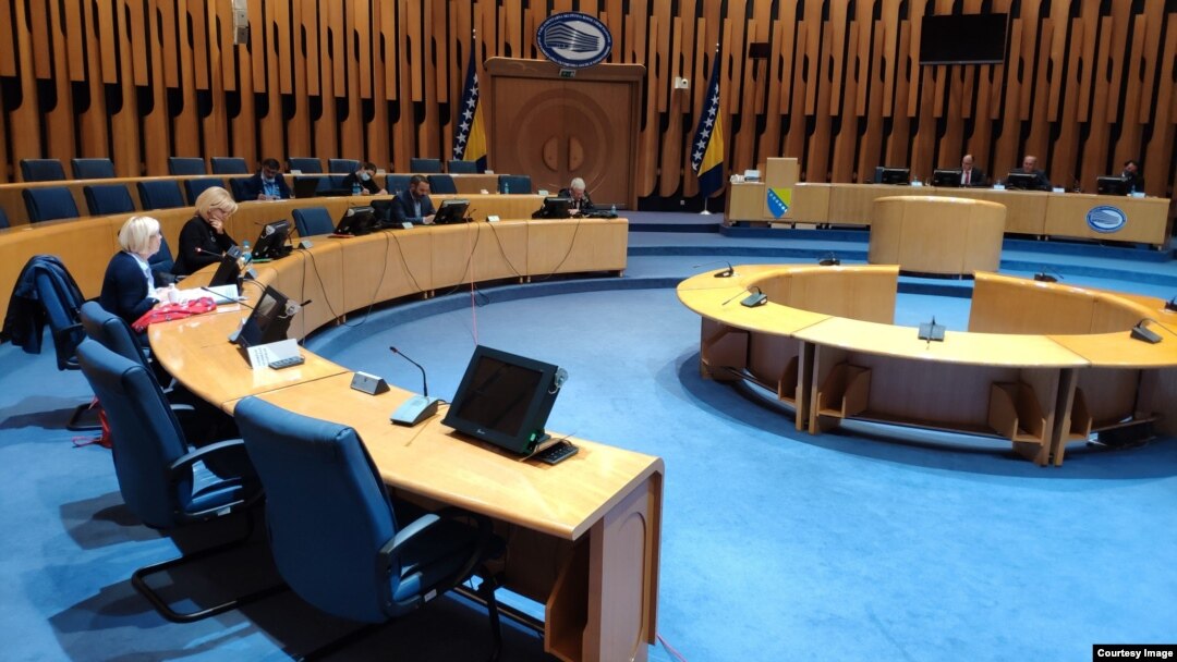 Pred Istražnom komisijom o pravosuđu svjedočili su predstavnici novinarskih udruženja. Foto: BIRN BiH