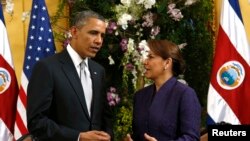 Tổng thống Barack Obama gặp Tổng thống Costa Rica Laura Chinchilla tại Casa Amarilla trong chuyến thăm tới San Jose, 3/5/2013 REUTERS/Kevin Lamarque 