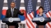 25일 바락 오바마 미국 대통령(왼쪽)과 박근혜 한국 대통령이 청와대에서 정상회담 후 공동기자회견을 가졌다. 