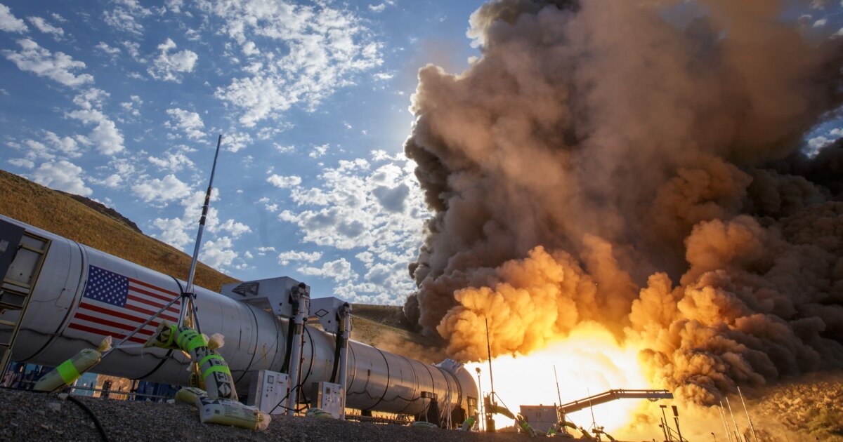 NASA Successfully Tests New Rocket Engine