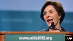 Former U.S. first lady Laura Bush speaks at the AIDS conference in Washington D.C., July 26, 2012.