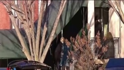 ویدئویی از خروج جو بایدن و همسرش از اقامتگاه برای شرکت در مراسم نیایش قبل از تحلیف
