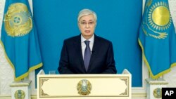 Rais wa Kazakhstan, Kassym-Jomart Tokayev akizungumza kwenye televisheni. January 5, 2022.