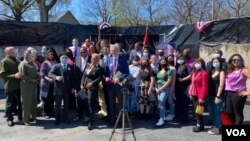 ບັນດາຜູ້ເຂົ້າຮ່ວມພິທີປະກາດ ການສະໝັກເປັນຜູ້ປົກຄອງລັດອ່ແກນຊໍ