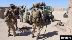 Các lực lượng an ninh của Afghanistan chiến đấu với Taliban đã hứng chịu 15 nghìn trường hợp thương vong.