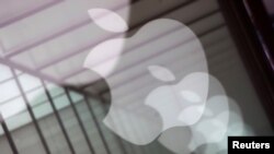  Los inversores valoran el cambio de Apple hacia depender menos de las ventas de iPhones y otros dispositivos.