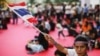 تھائی لینڈ: حکومت مخالف مظاہرے جاری، وزیر ِاعظم مذاکرات پر آمادہ