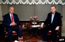 Biden Erdoğan’a Geçmiş Olsun Dedi