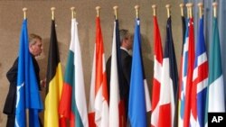 NATO-summit-Bl-flags