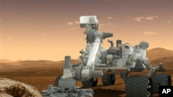Marsovski rover Kjuriositi, veličine manjeg automobila, od avgusta istražuje površinu Marsa