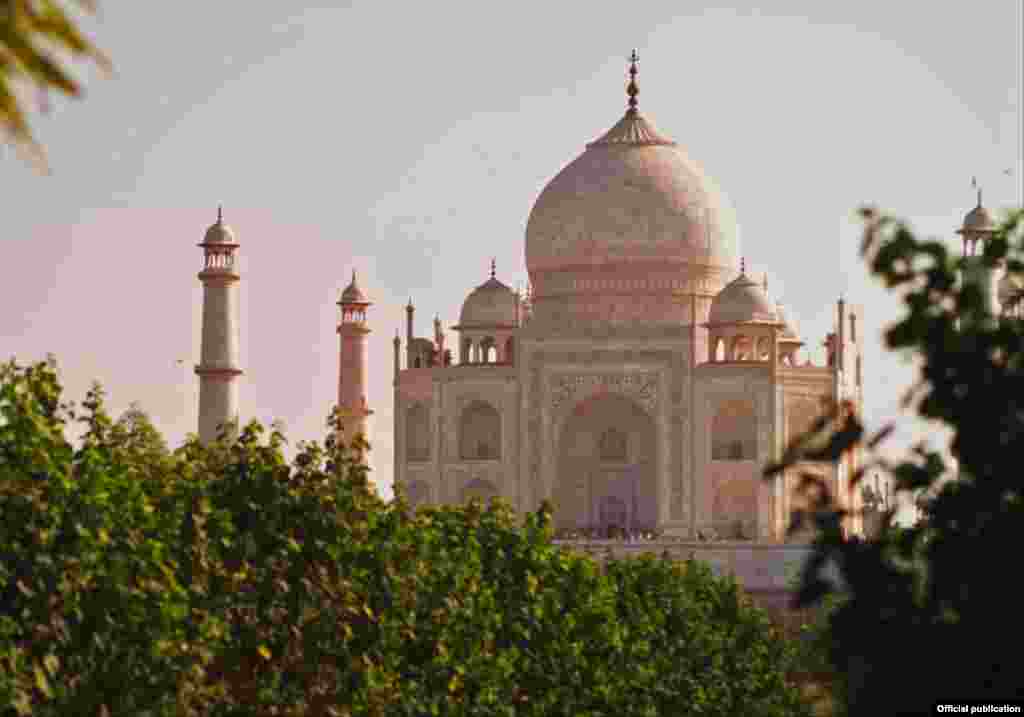 Taj Mahal, u Indiji, smatra se jednim od najljepših primjera islamske arhitekture (Ljubaznošću: Unity Productions Foundation)