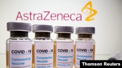 Astra Zeneca ဆေးကုမ္ပဏီက ကိုဗစ်ကာကွယ်ဆေးပုလင်းများ။ 