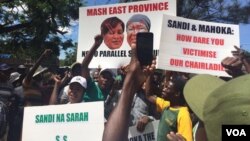 Abanye abetshengiselayo besithi uNkosikazi Eunice Sandi Moyo lo Sarah Mahoka kumele baxotshwe kubandla leZanu PF.