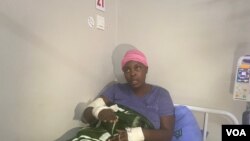 Zimbabwe activist Cecilia Chimbiri in a clinic in Harare in May 2020 after being allegedly tortured by state security agents. Police did not want journalists to visit her in that clinic. (Columbus Mavhunga/VOA) 