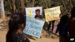 La violencia ha causado muertes y desapariciones en Guatemala, las denuncias se remontan a las distintas dictaduras militares que reinanron en el país entre las décadas de 1960 y 1990.