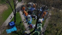25일 미국 하버드 대학교 학생들이 캠퍼스내에 텐트를 치고 팔레스타인 지지 시위를 벌이고 있다.
